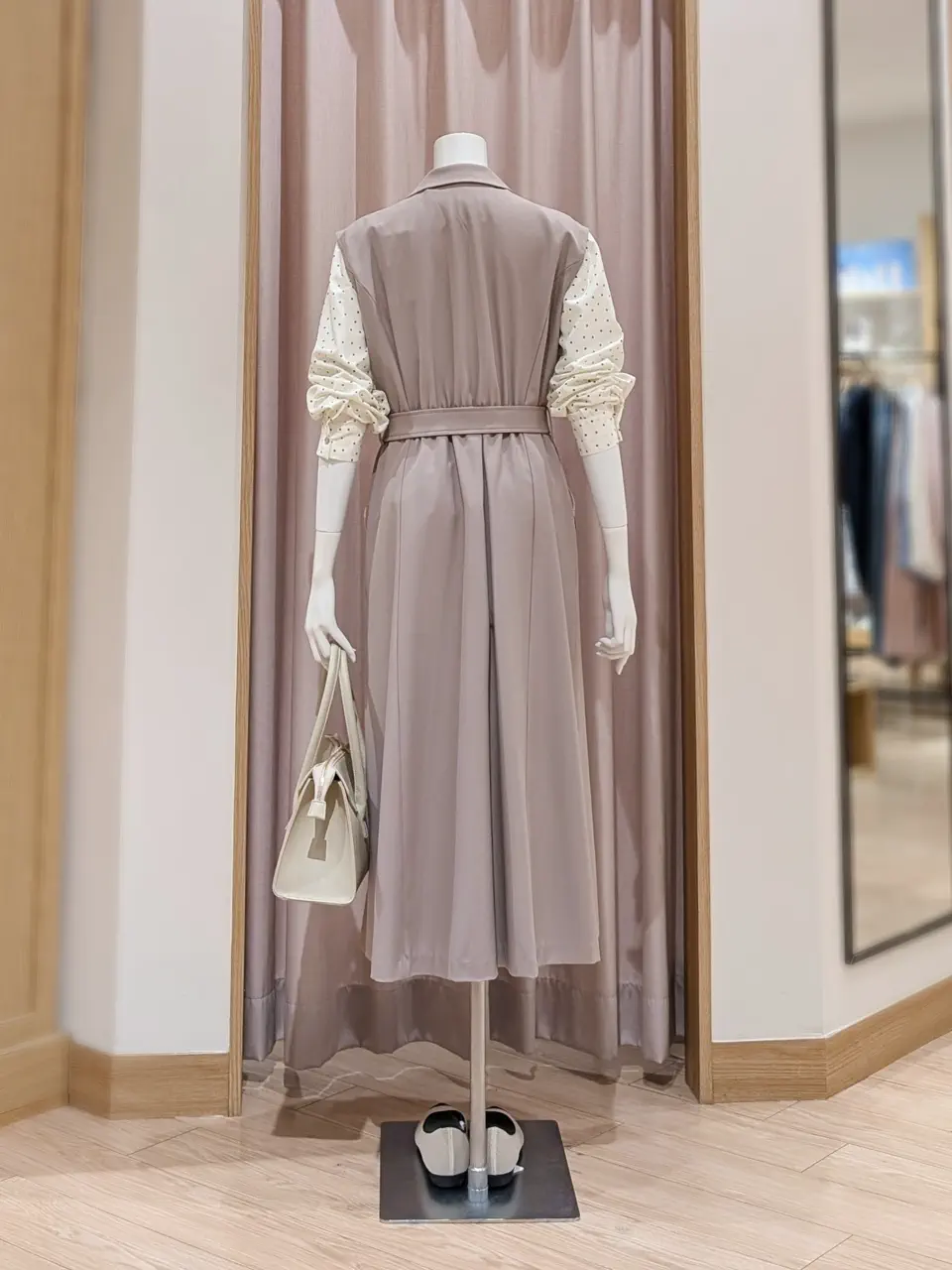 ANY SIS 岩田 コーディネート画像