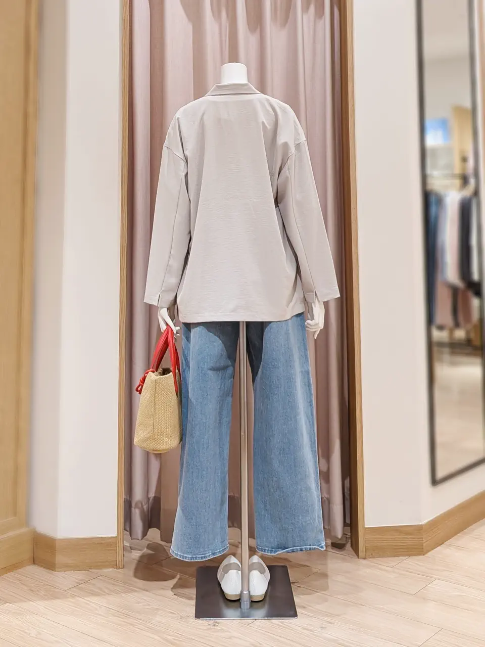 ANY 岩田 コーディネート画像