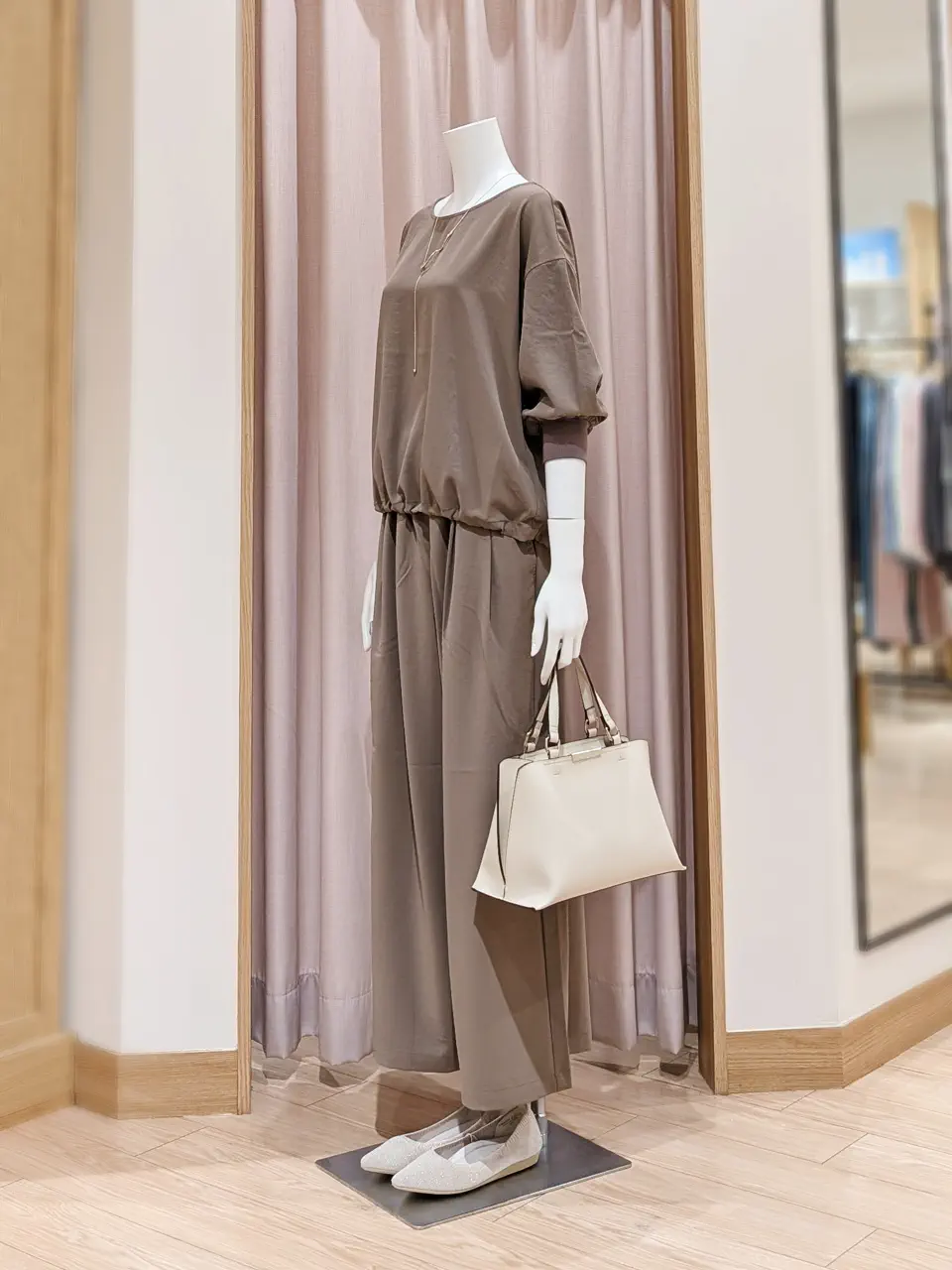 ANY 岩田 コーディネート画像