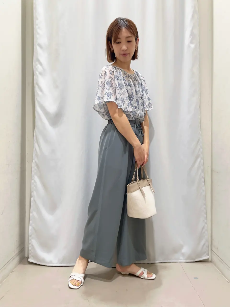 ANY SIS 濱野 コーディネート画像