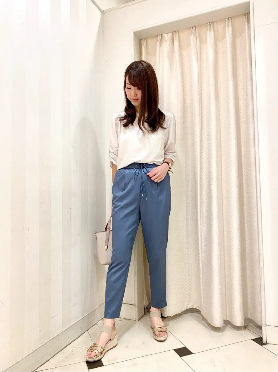 ANY SIS 金井 コーディネート画像