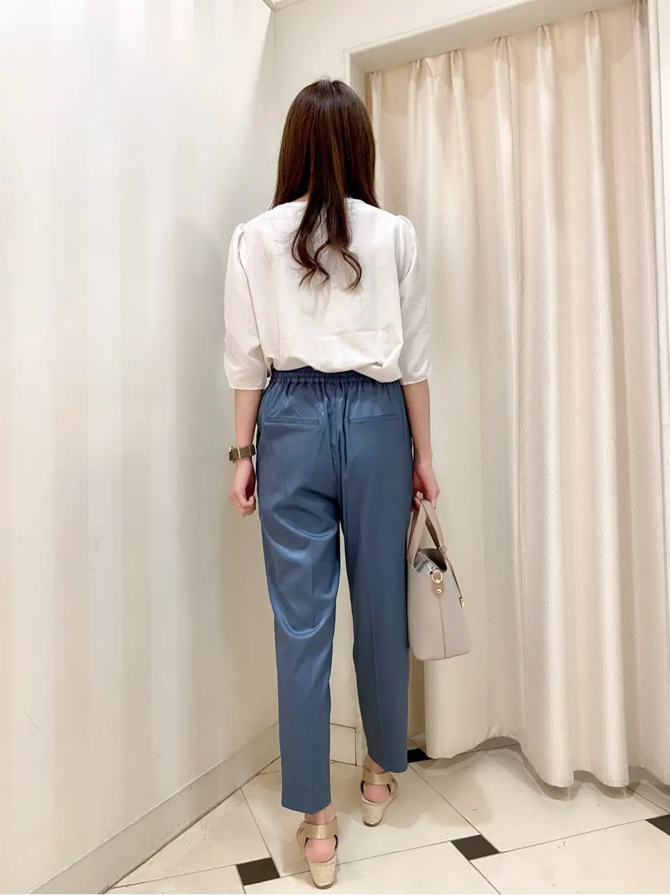 ANY SIS 金井 コーディネート画像