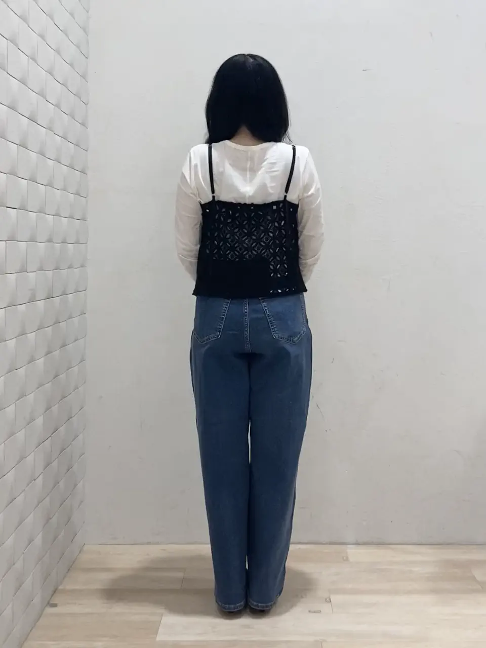 ANY SIS 川根　彩 コーディネート画像