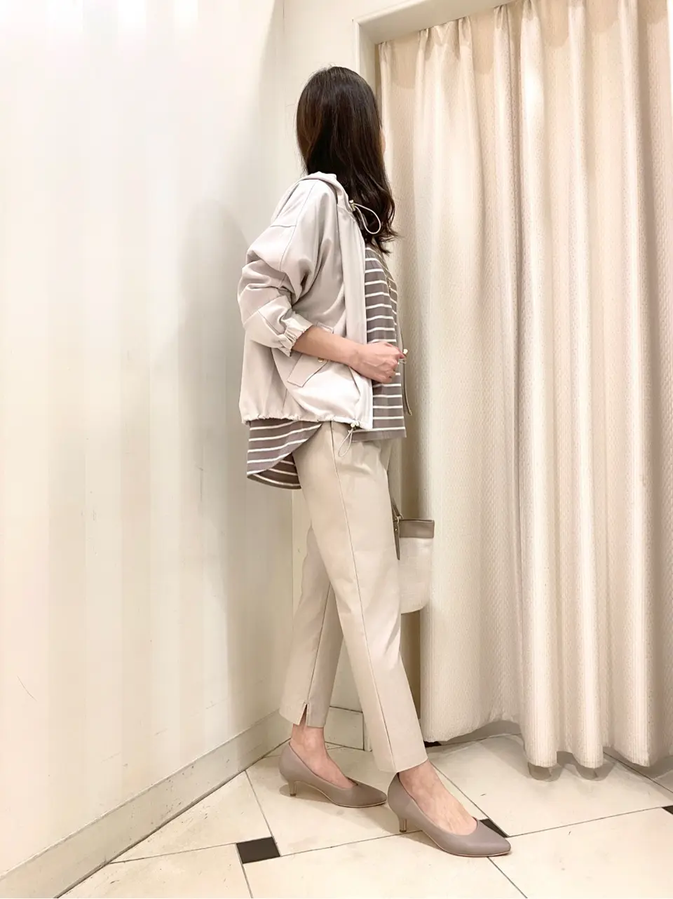 ANY SIS 金井 コーディネート画像