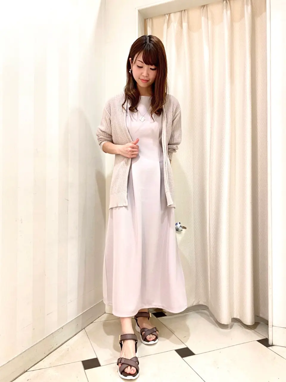 ANY SIS 金井 コーディネート画像