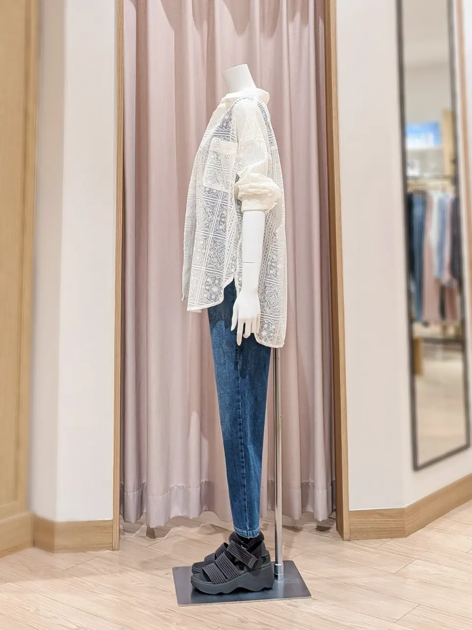 ANY 岩田 コーディネート画像