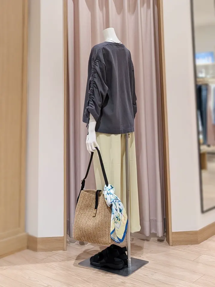 ANY 岩田 コーディネート画像