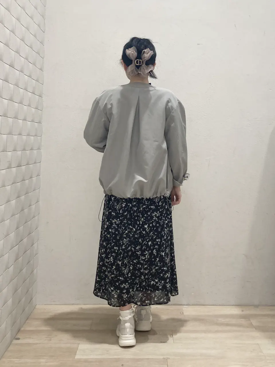 ANY SIS 川根　彩 コーディネート画像