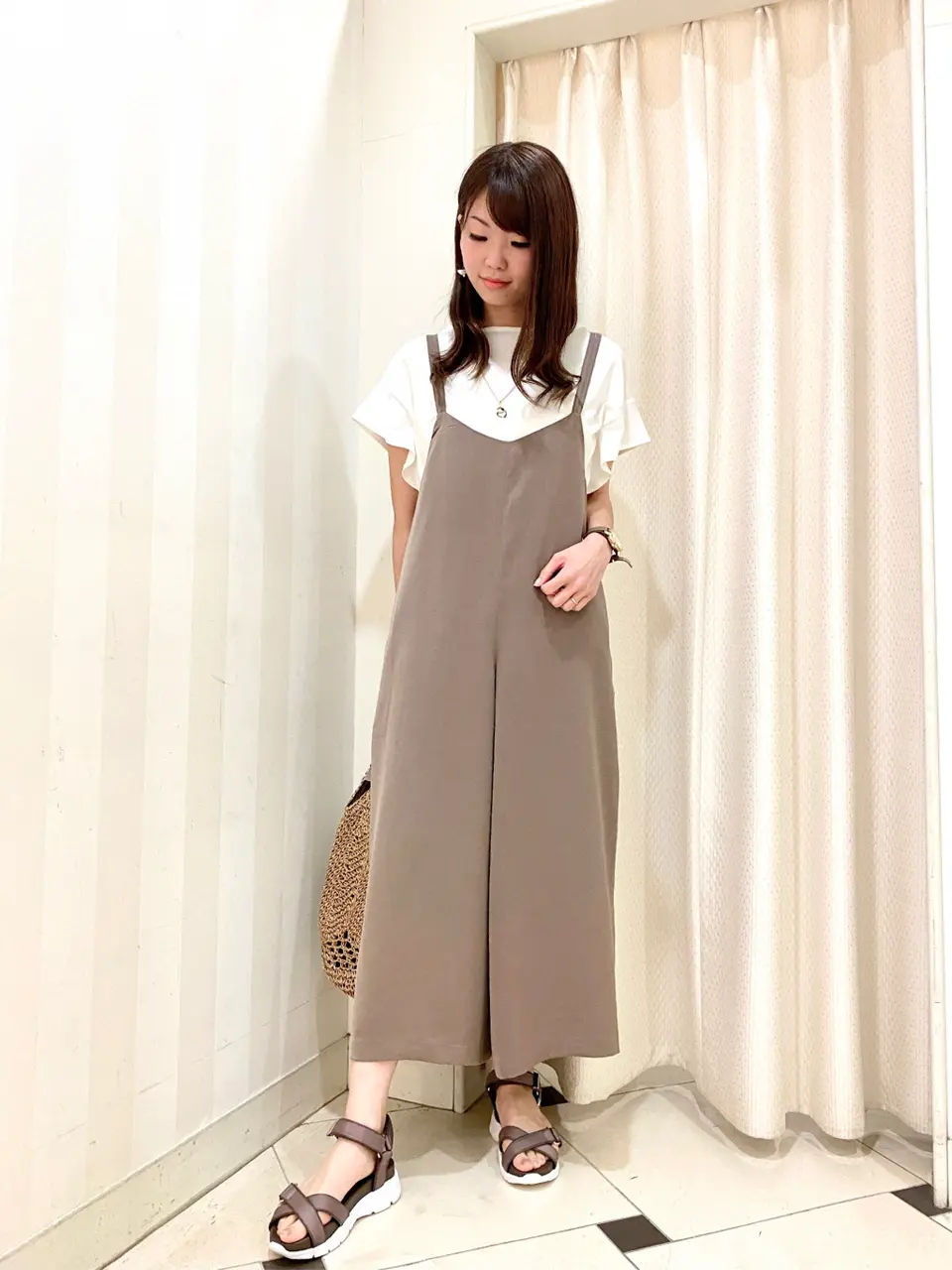 ANY SIS 金井 コーディネート画像