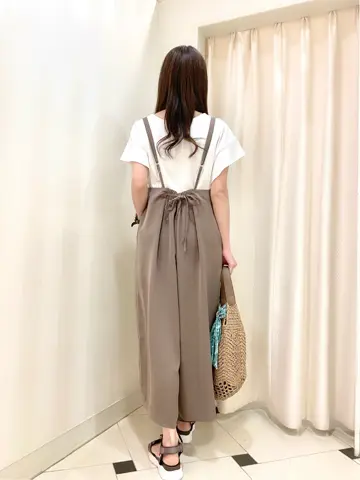 ANY SIS 金井 コーディネート画像