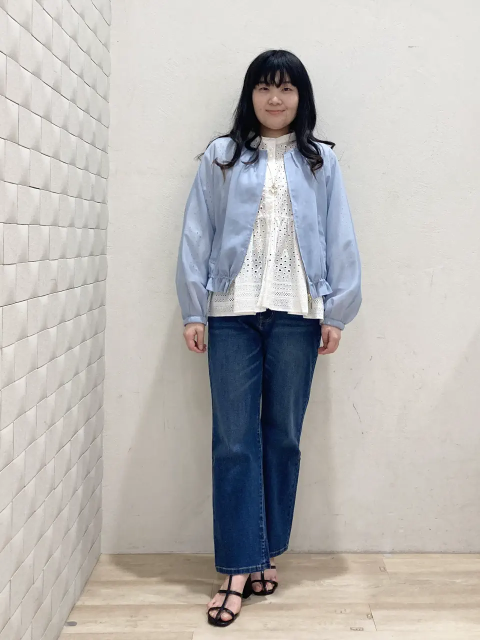 組曲 川根　彩 コーディネート画像