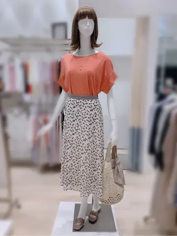 ANY SIS 新井 コーディネート画像