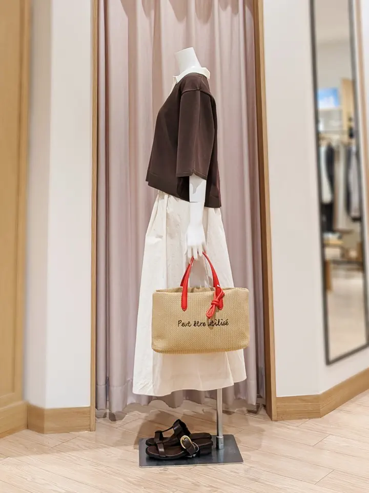 ANY 岩田 コーディネート画像