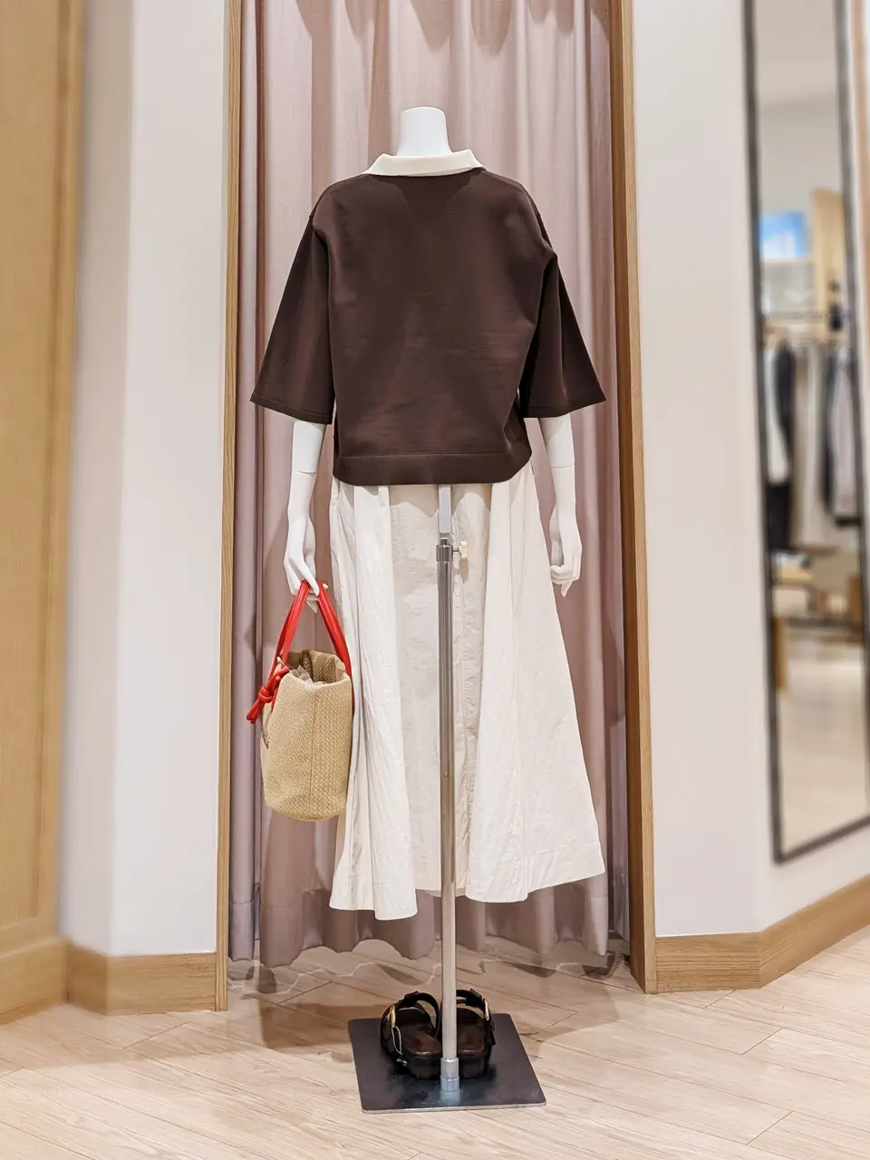 ANY 岩田 コーディネート画像