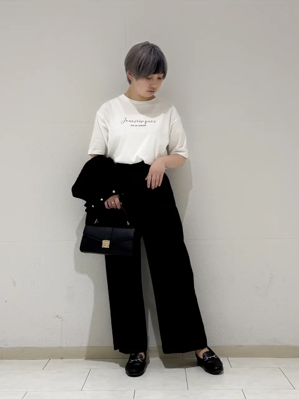 ANY SIS 村上 コーディネート画像