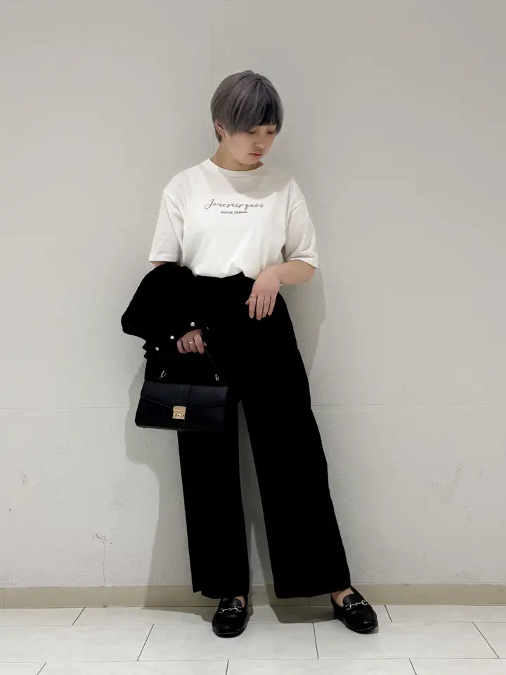 ANY SIS 村上 コーディネート画像