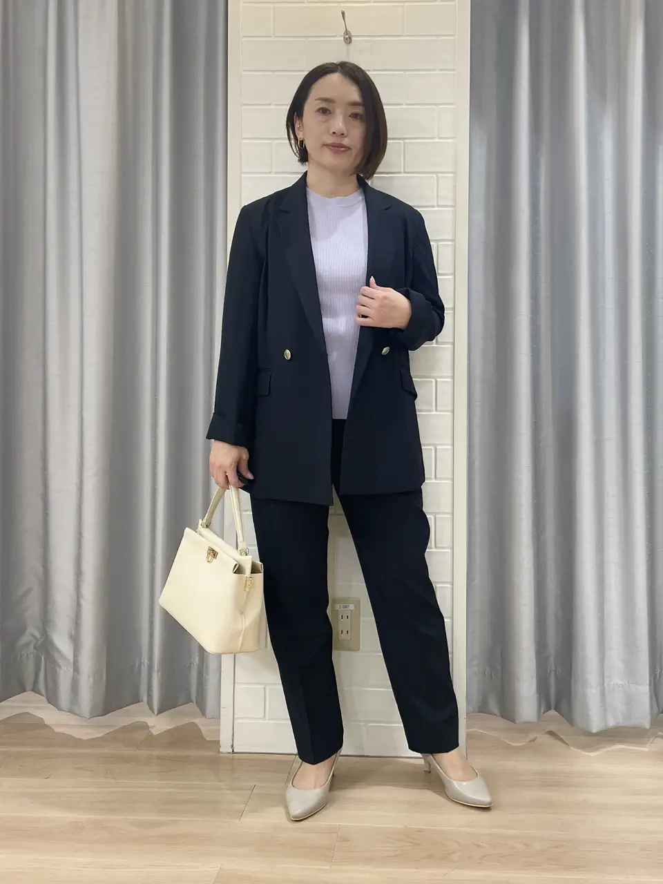 ANY SIS 丸岡 コーディネート画像