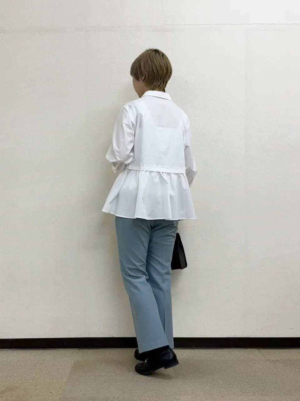 ANY SIS 村上 コーディネート画像