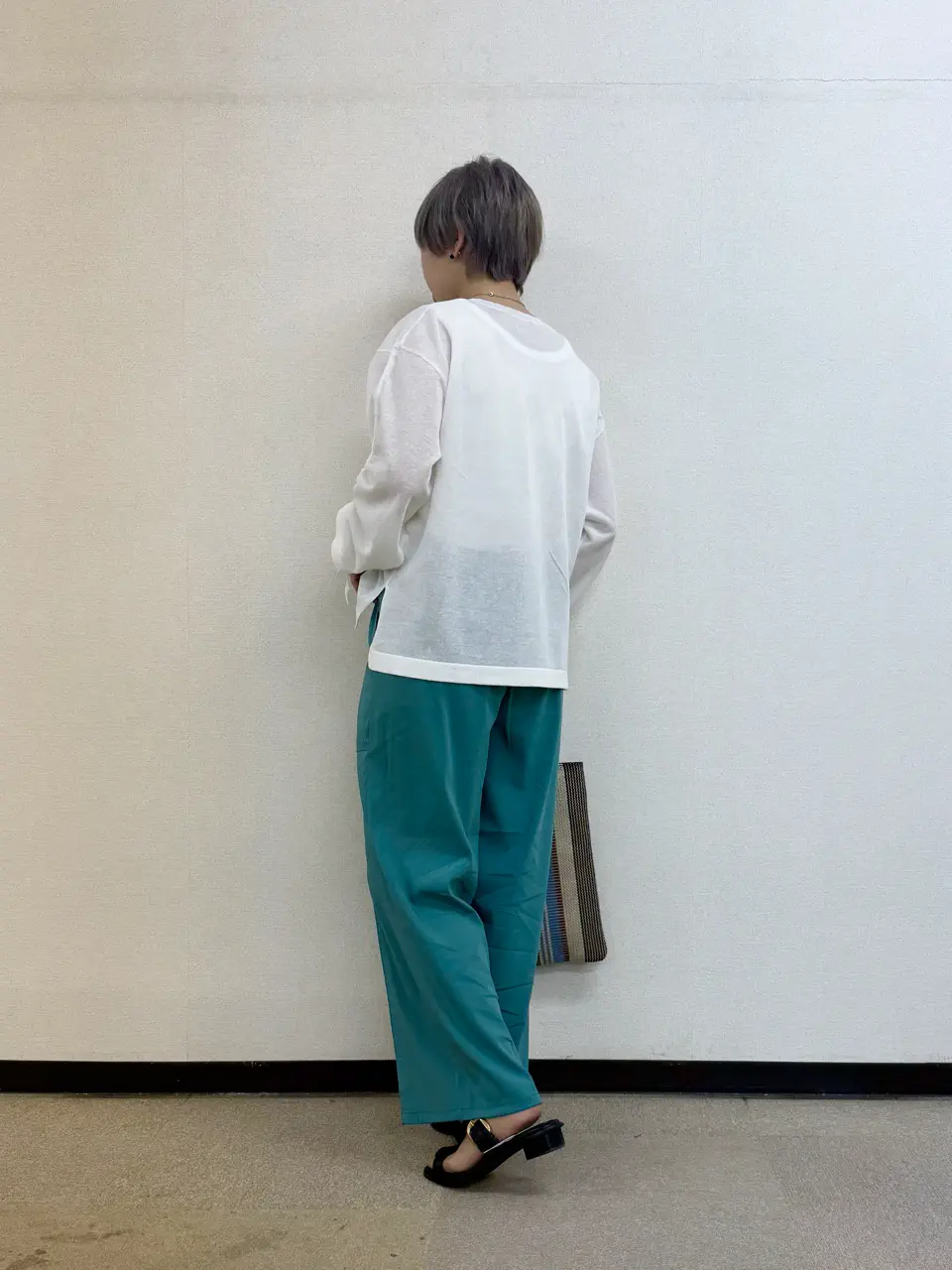 ANY 村上 コーディネート画像