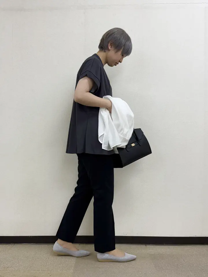 ANY SIS 村上 コーディネート画像