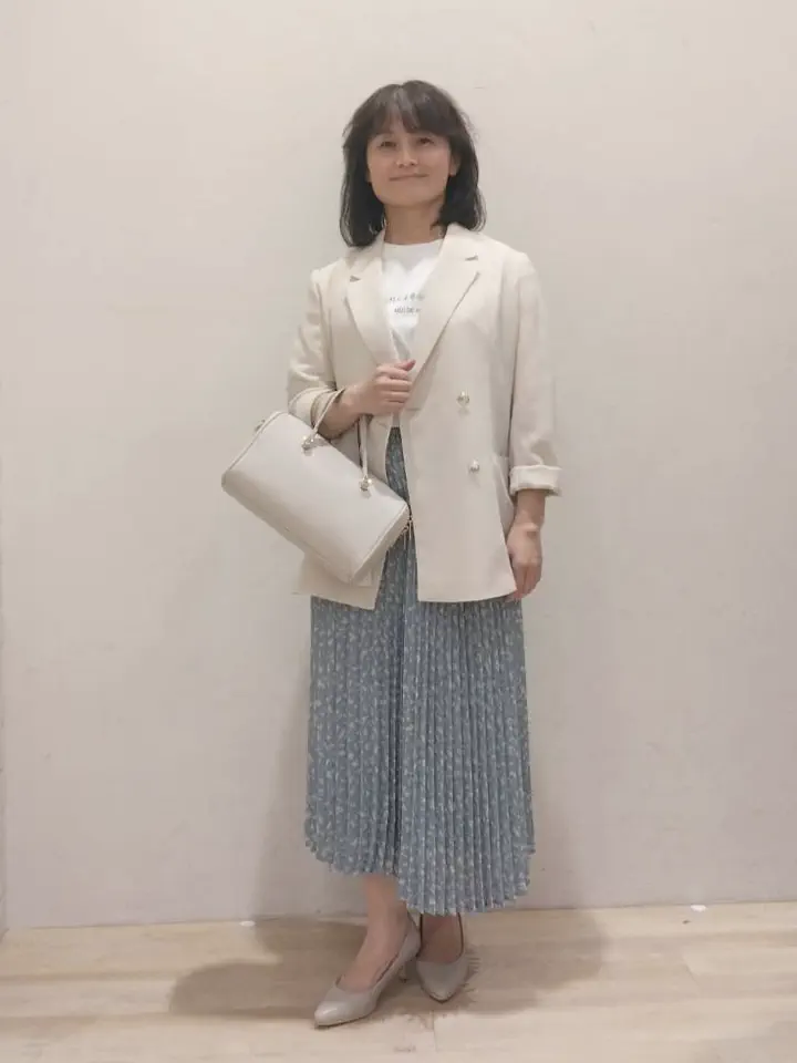 ANY SIS 西出 コーディネート画像