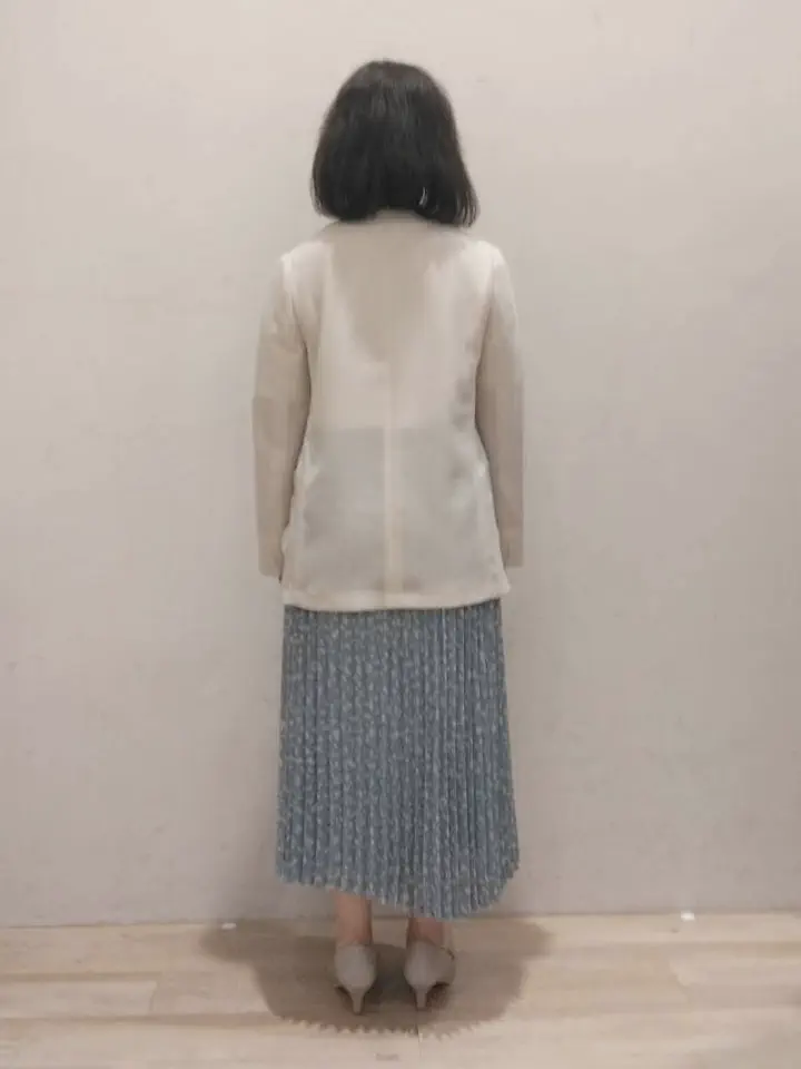 ANY SIS 西出 コーディネート画像