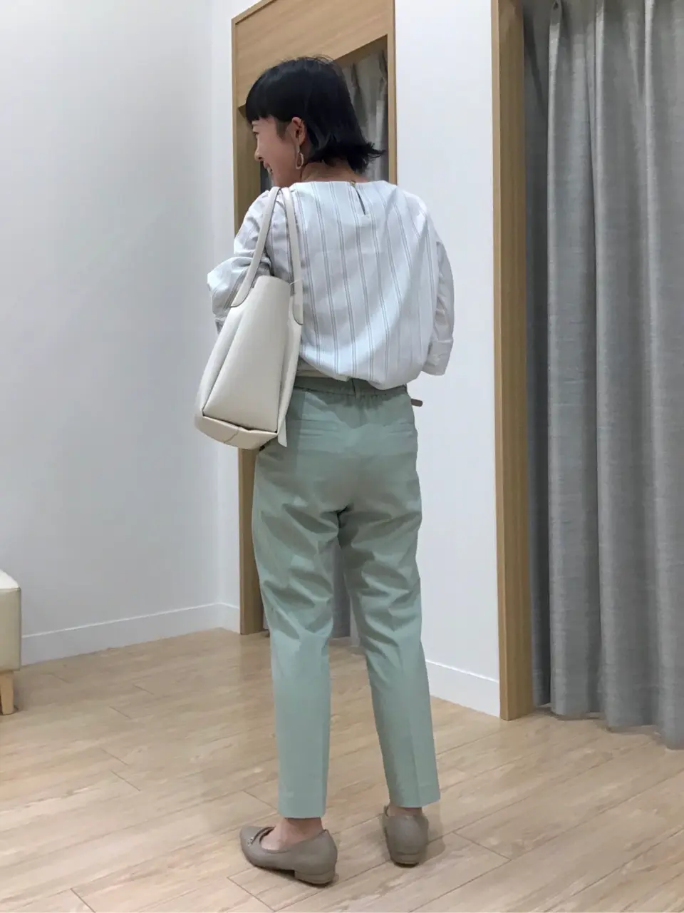 ANY SIS 濱 コーディネート画像