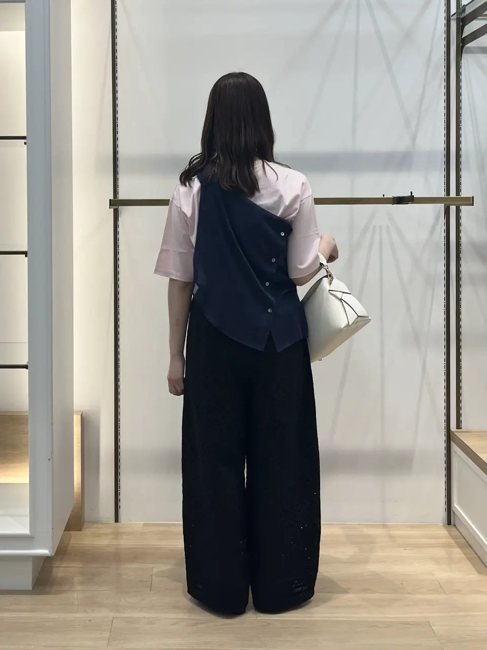 組曲 松村 コーディネート画像