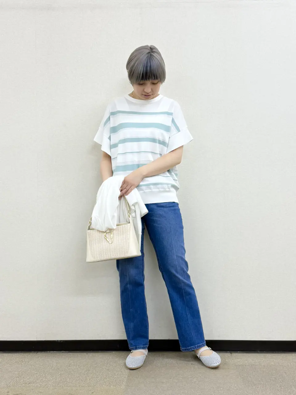 ANY SIS 村上 コーディネート画像