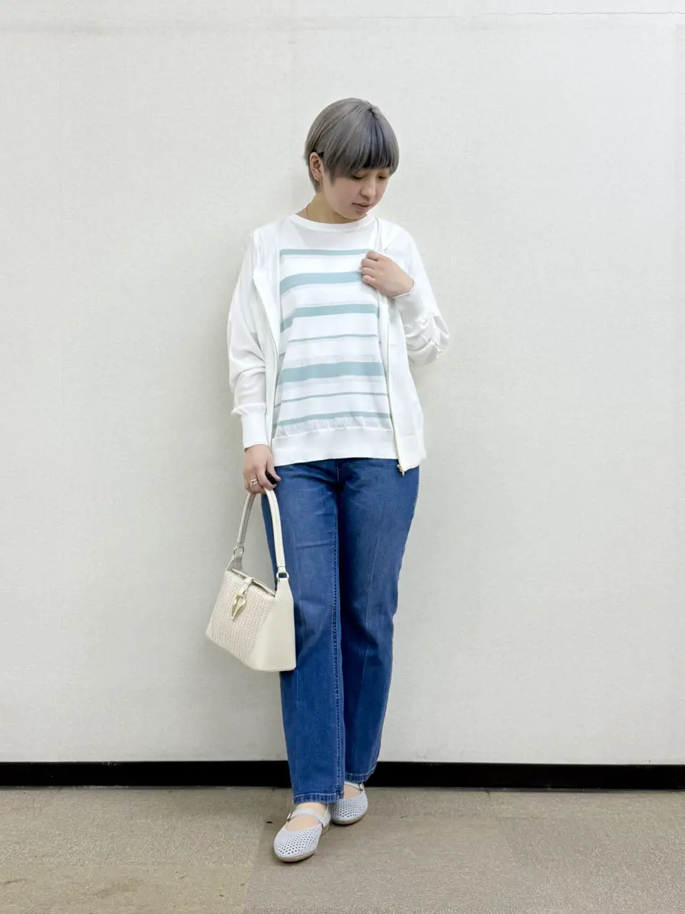 ANY SIS 村上 コーディネート画像