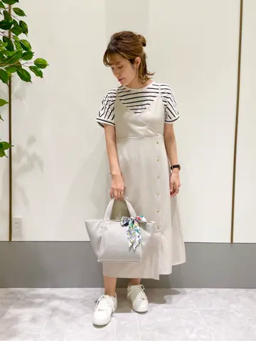 ANY SIS スタッフ コーディネート画像