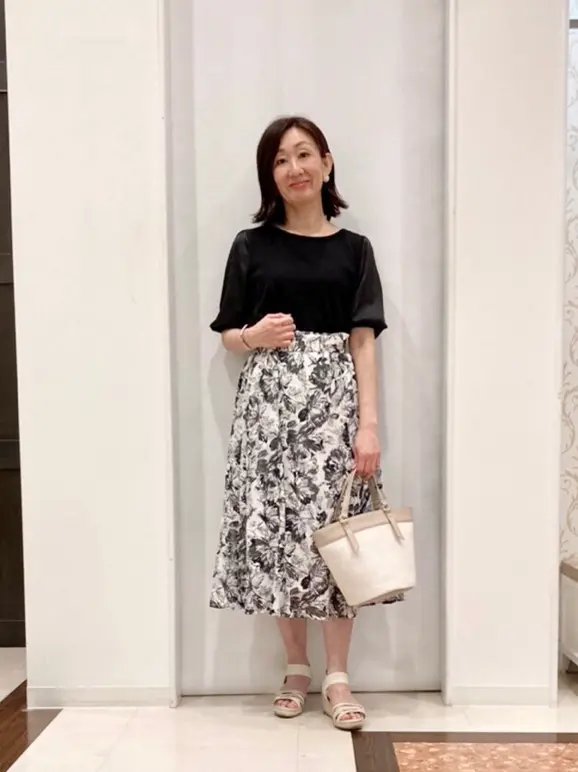 ANY SIS スタッフ コーディネート画像