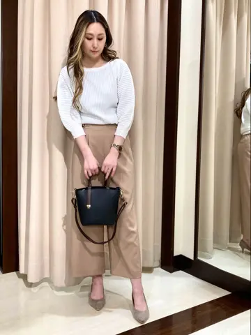 ANY SIS STAFF コーディネート画像