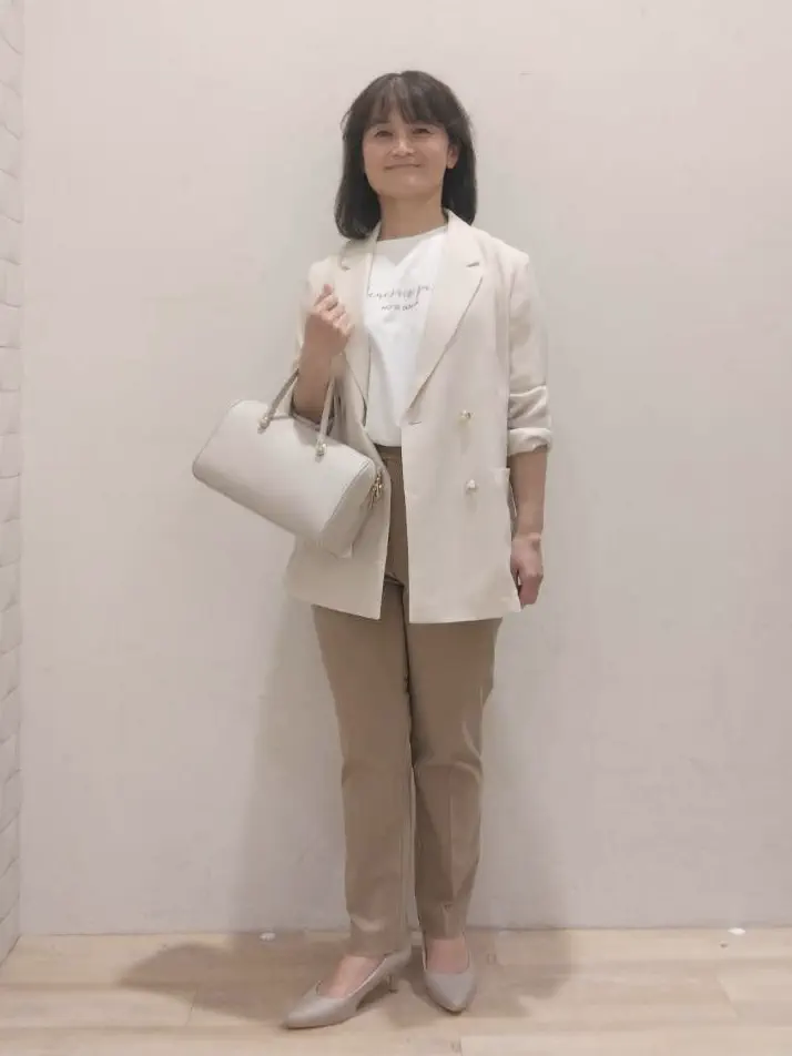 ANY SIS 西出 コーディネート画像