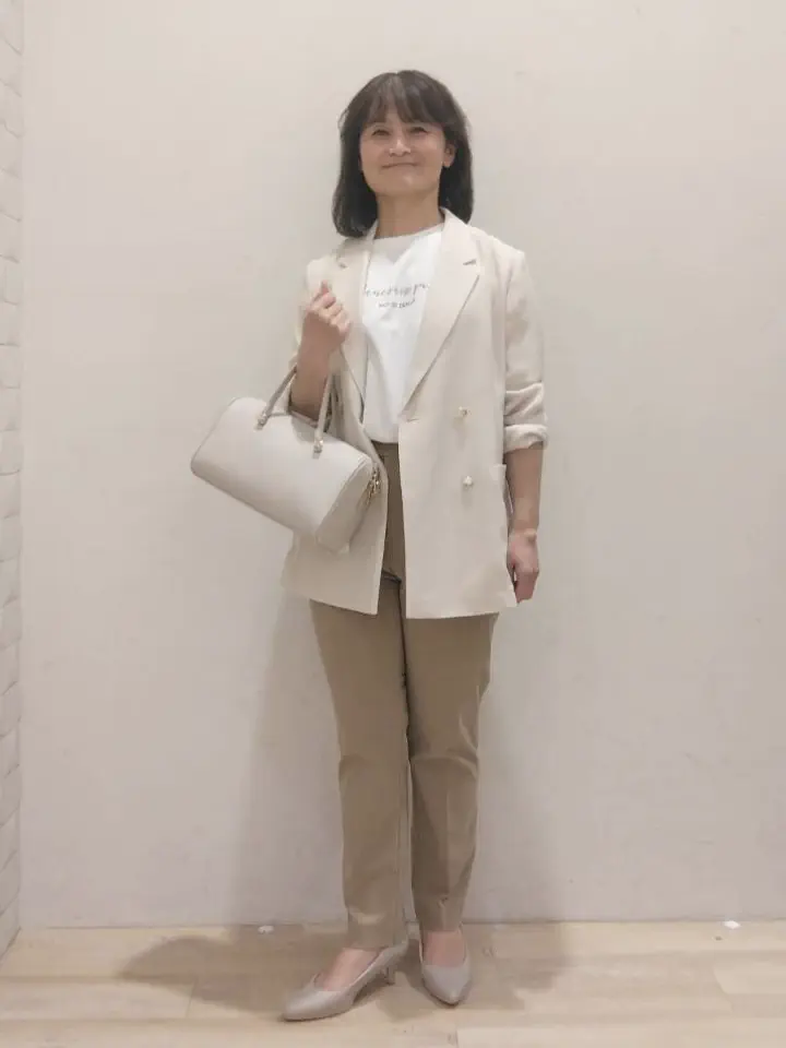 ANY SIS 西出 コーディネート画像