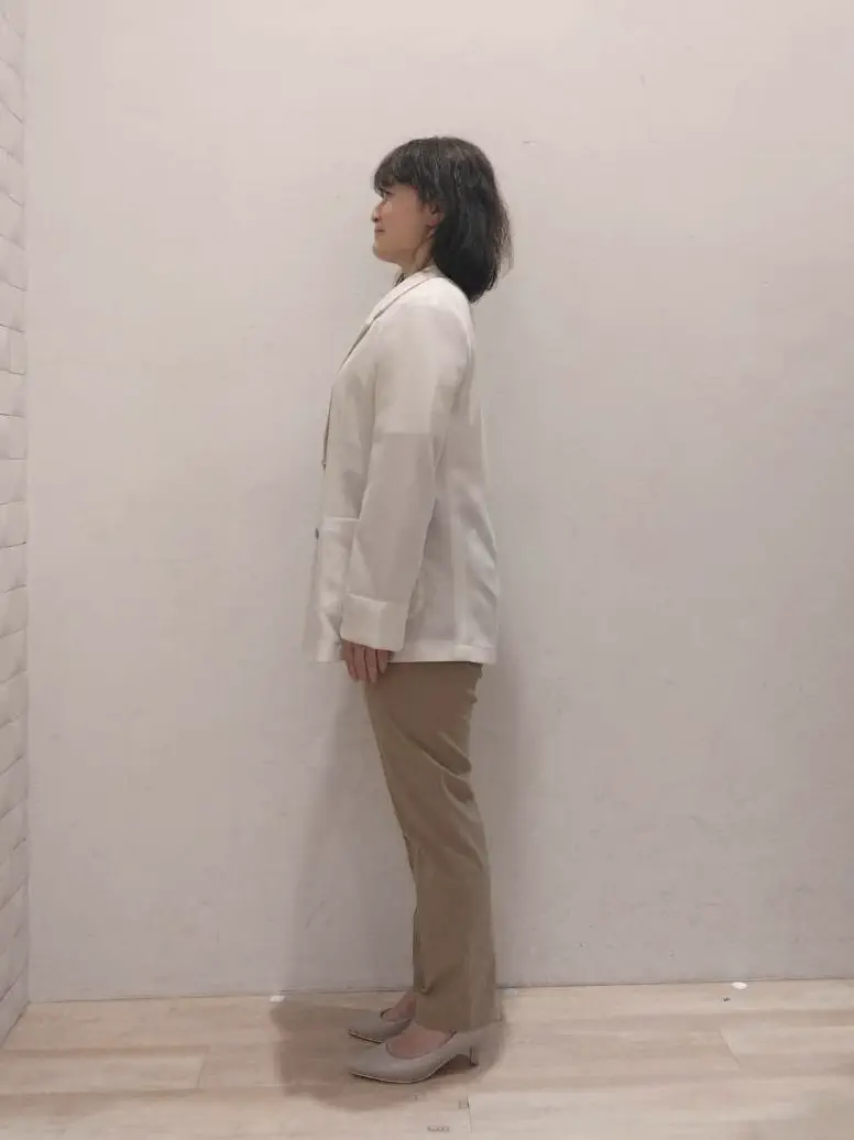 ANY SIS 西出 コーディネート画像