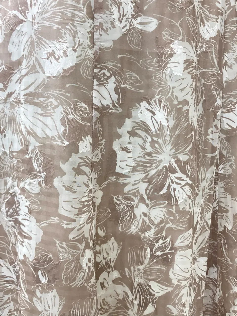 ANY SIS STAFF コーディネート画像