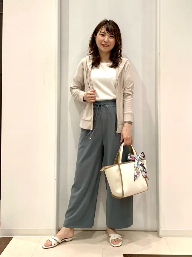 ANY SIS 横田 コーディネート画像