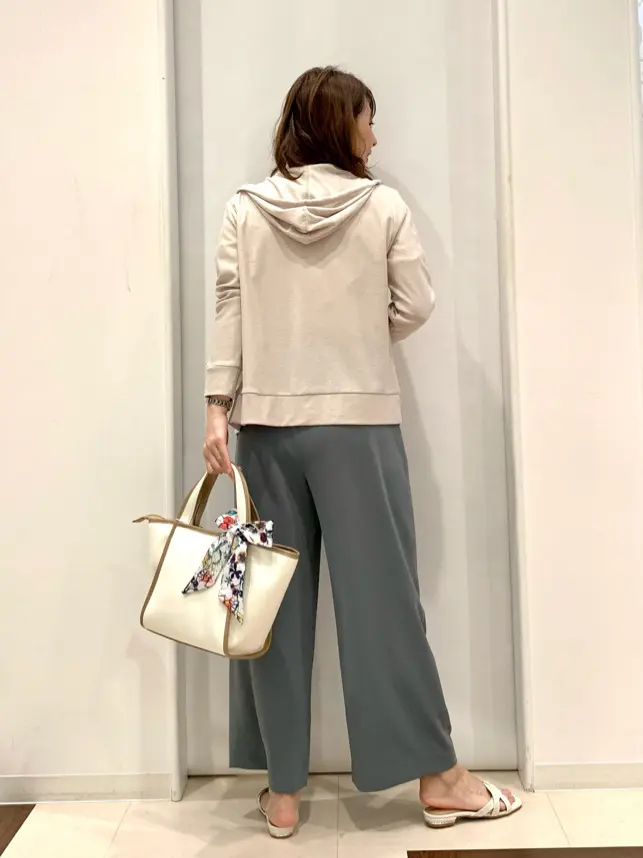 ANY SIS 横田 コーディネート画像