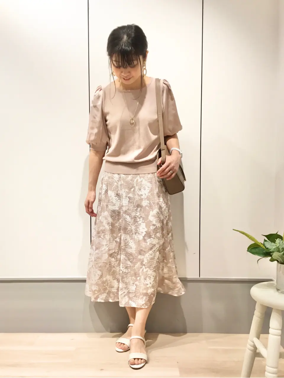 ANY SIS 山本 コーディネート画像