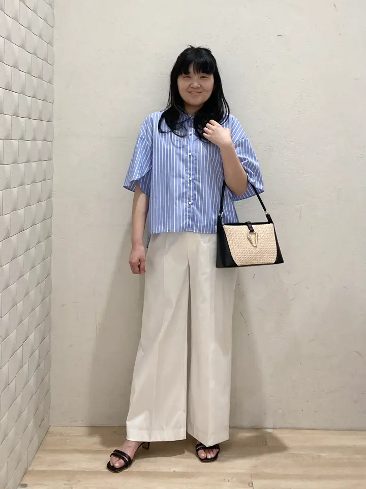 ANY SIS 川根　彩 コーディネート画像