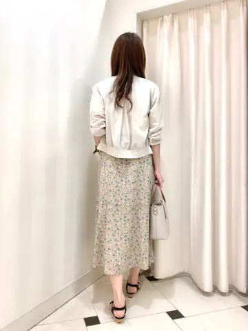 ANY SIS 金井 コーディネート画像