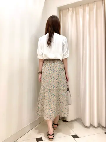 ANY SIS 金井 コーディネート画像