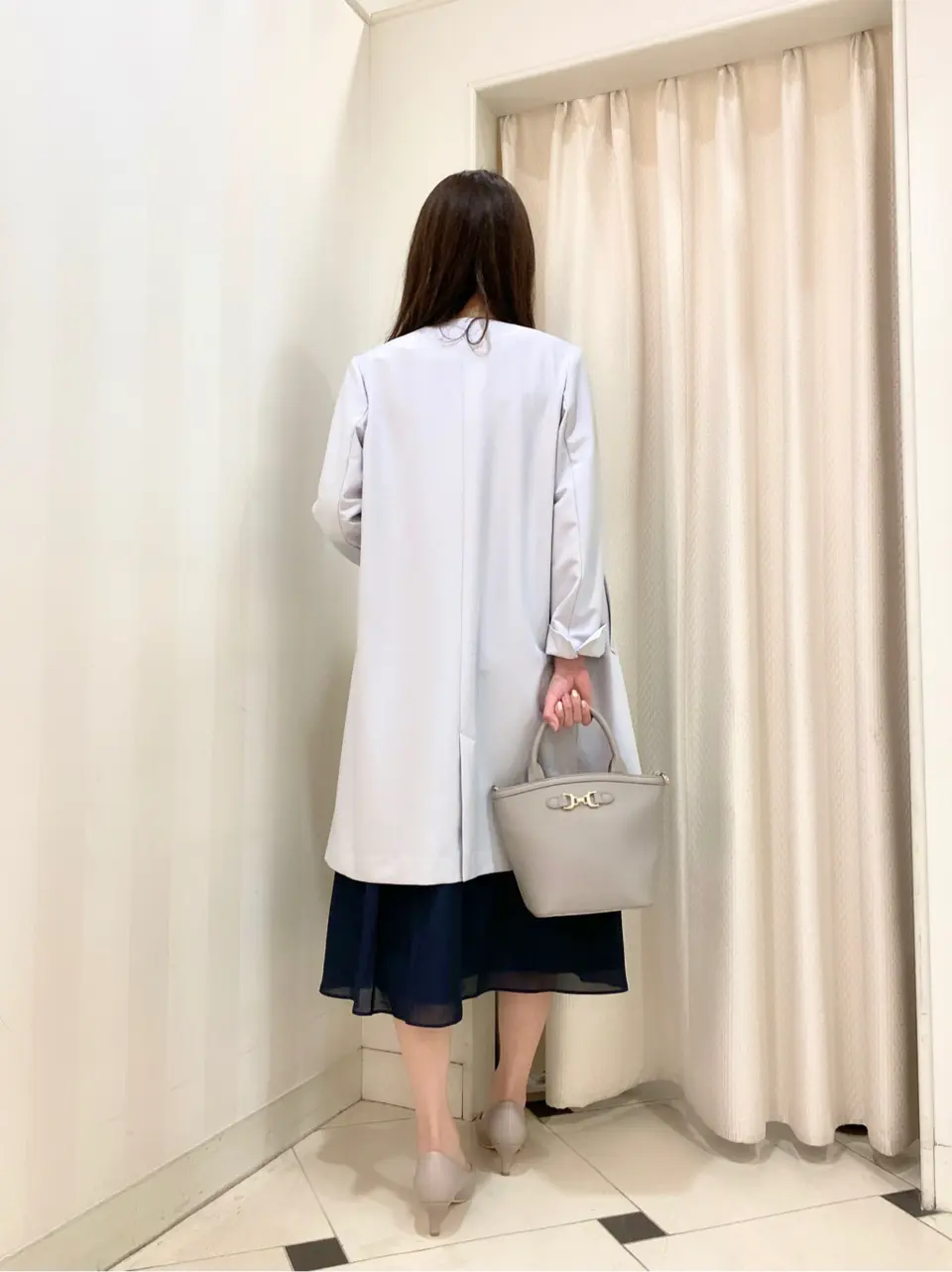 ANY SIS 金井 コーディネート画像