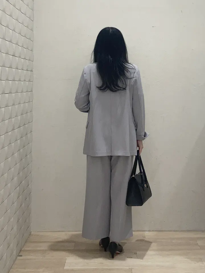 ANY SIS 川根　彩 コーディネート画像