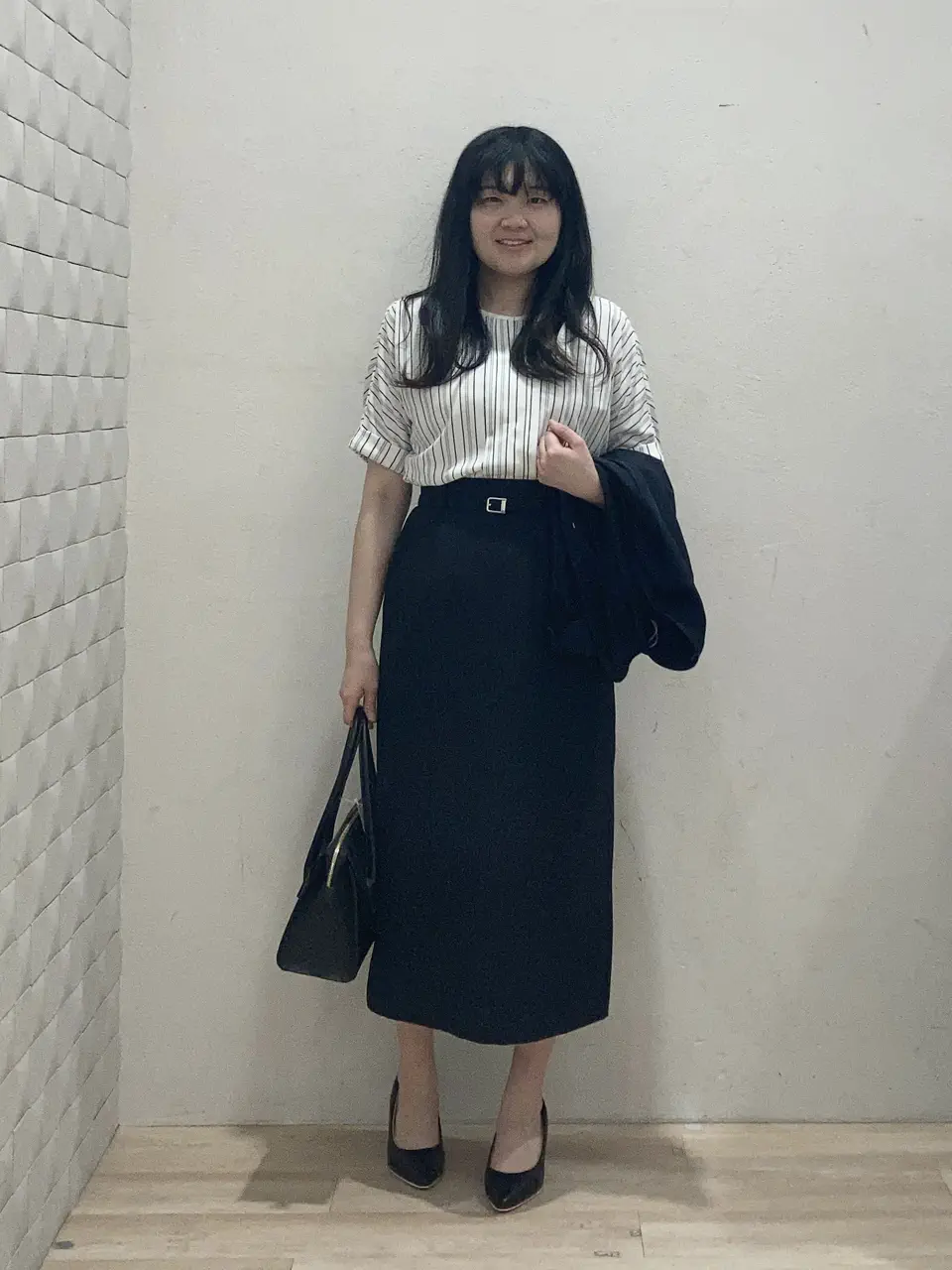 ANY SIS 川根　彩 コーディネート画像