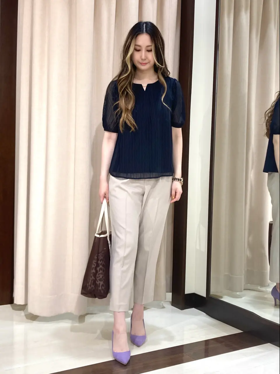 ANY SIS STAFF コーディネート画像