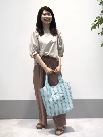 ANY SIS 岡本 コーディネート画像