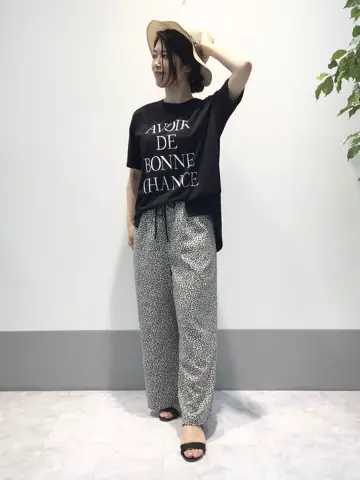 ANY SIS 岡本 コーディネート画像