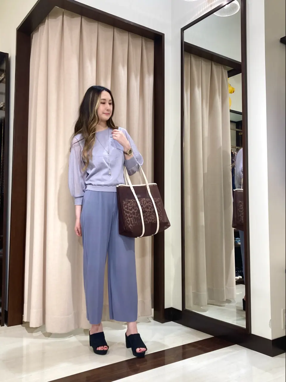 ANY SIS STAFF コーディネート画像